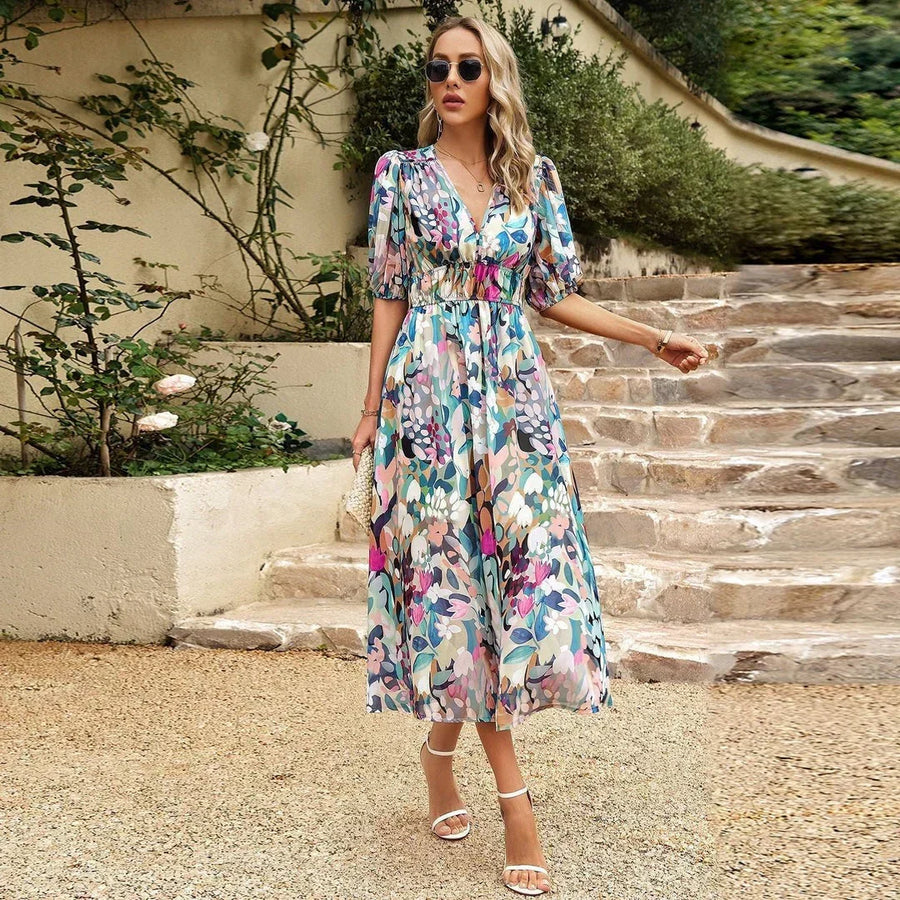 Amélie - V-Neck Elegance Dress