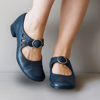 Francesca | Women's Mary Jane Buckle Strap Shoes