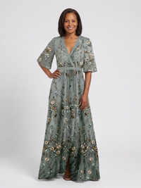 Flora – Floral V-Neck Maxi Dress with Short Sleeves