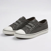 Vira – Casual Slip-On Sneakers