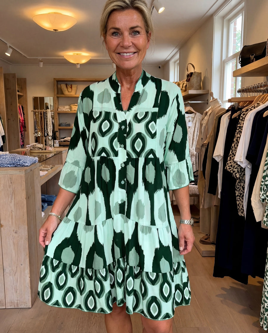 Margot - Tummy-Hiding Spring Dress