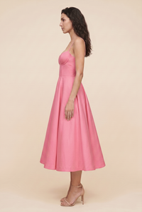 Amelie Pink side