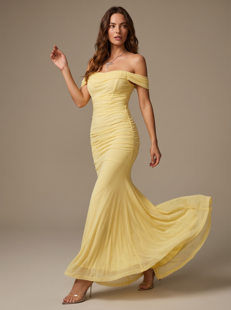 Yellow pose2