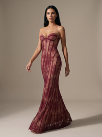 Savannah Burgundy pose2