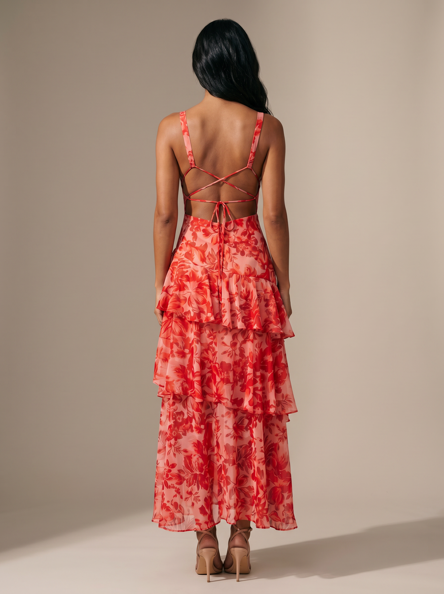 Elina Red studio back