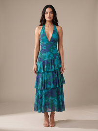 Elina Turquoise studio front