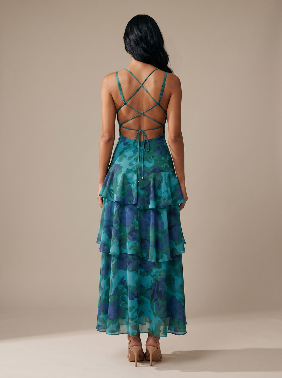 Elina Turquoise studio back