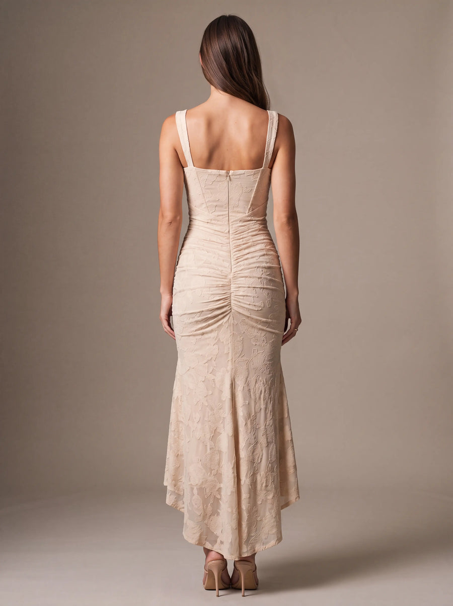 CAROL MAXI DRESS Beige studio back