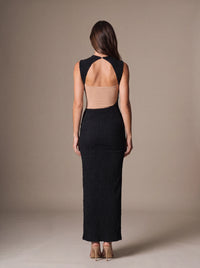 Cara Black Studio Back