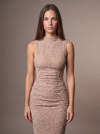 Cara Beige Studio Zoom
