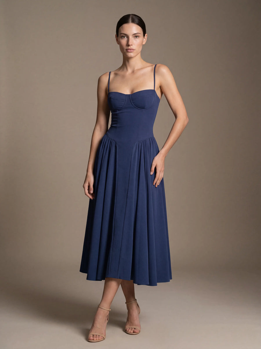 Bea Midnight Blue Studio Turn