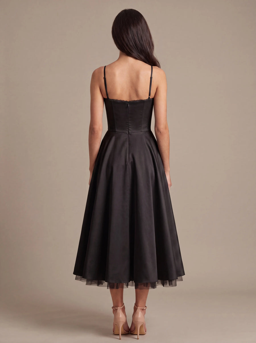 Amelie Black Studio Back