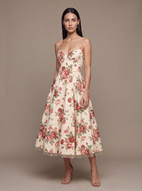 Amelie Floral Studio Turn