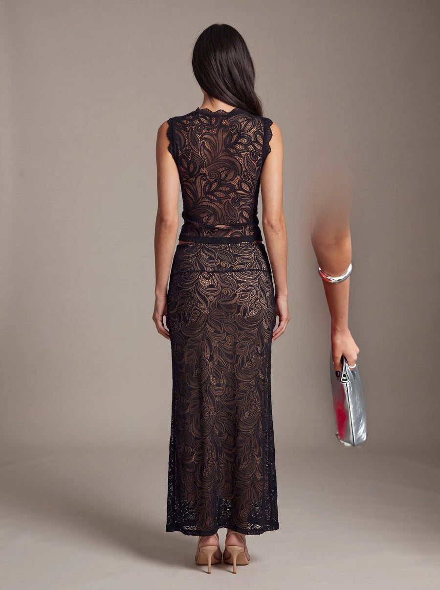 Lina Black Studio Back