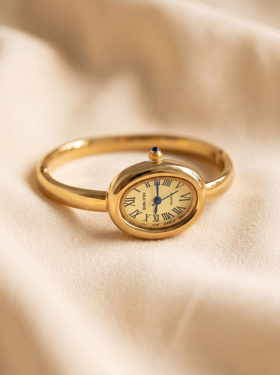Luxury Gold Round Bracelet Watch