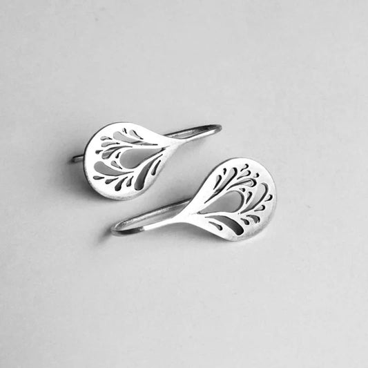Antique Hollow Drop Earrings | White Gold