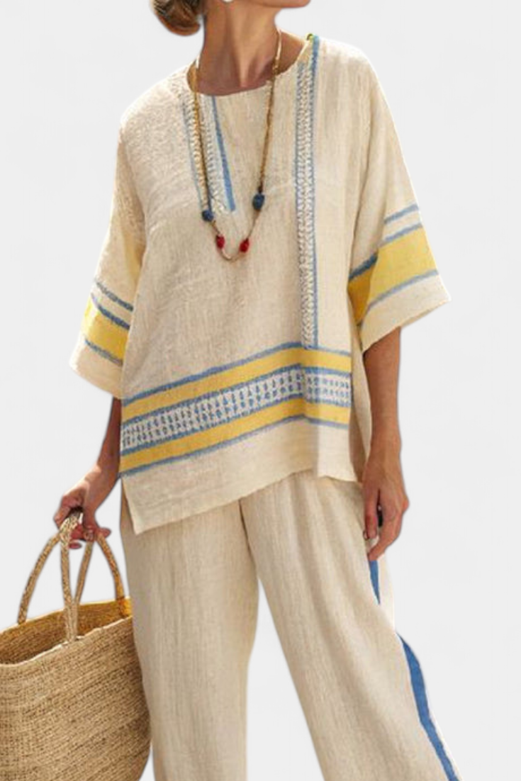 Miranda – Yellow Top and Linen Trousers