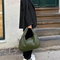 Ivie Shoulder Bag Green