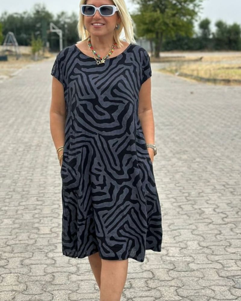 Lenara | Women's Round Neck Short Sleeve Printed Midi Dress