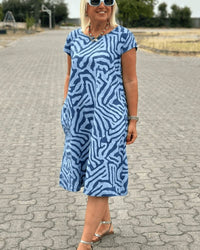 Lenara | Women's Round Neck Short Sleeve Printed Midi Dress