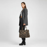 Sybil – Elegant Leopard Print Tote Bag