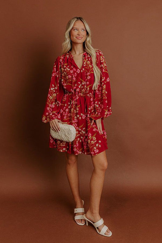 Luxury Excursions Floral Mini Dress In Red