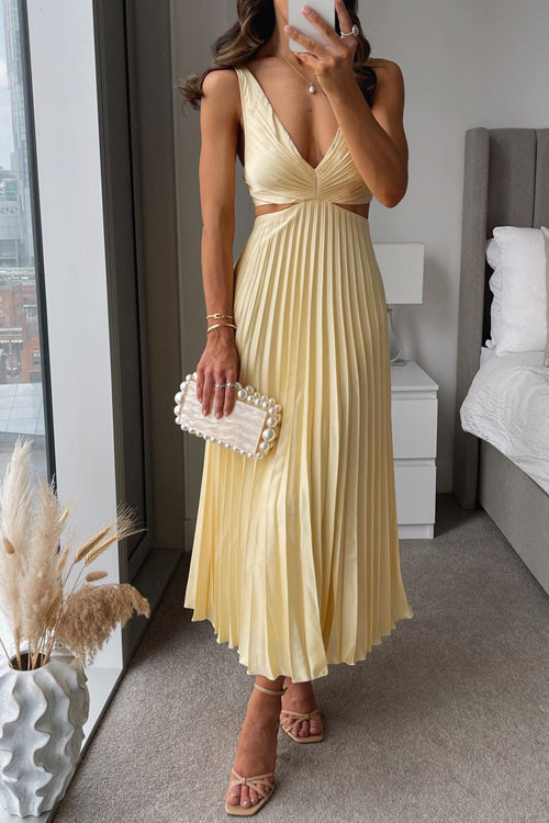 Lysandra | Women's Pleated V-Neck Maxi Dress