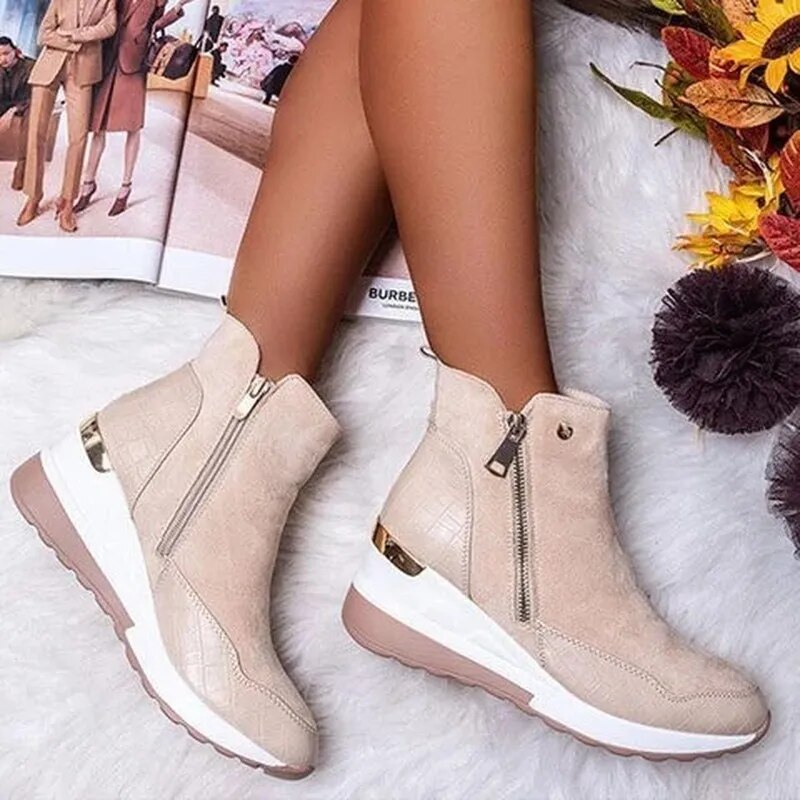 Lysithia | Women's Side Zip Ankle Boots