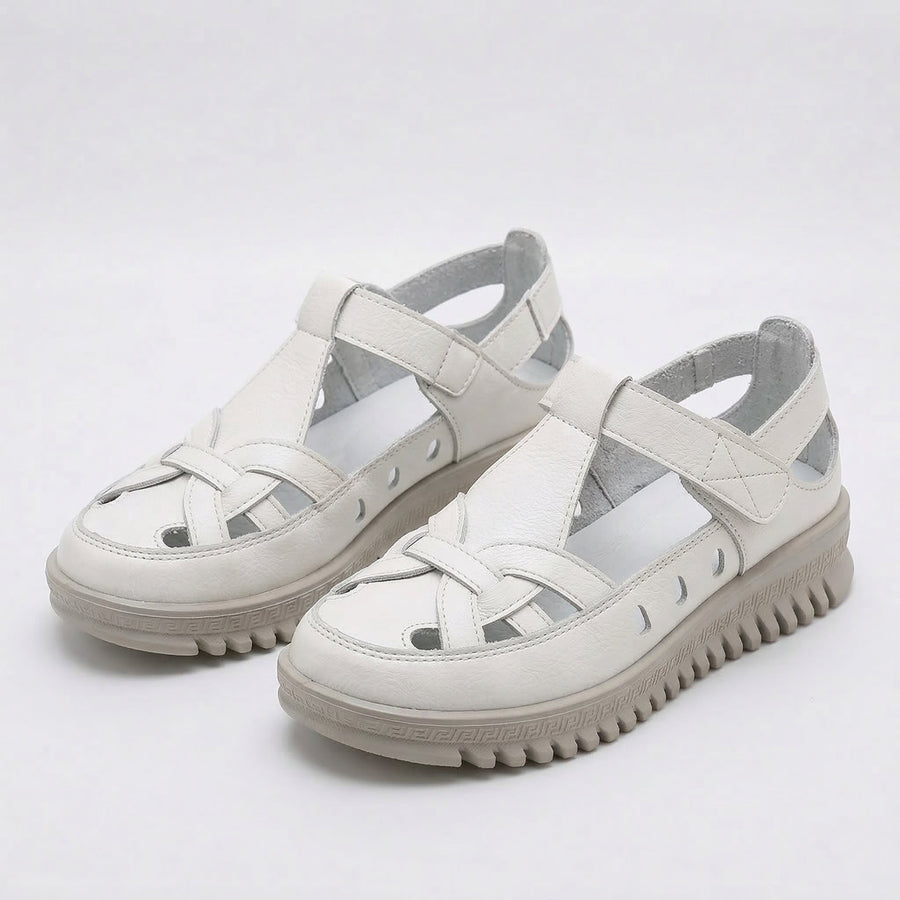 Constance – Comfortable Sandals with a Stable Sole