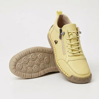 Thea – Comfortable Orthopedic Sneakers with Zipper