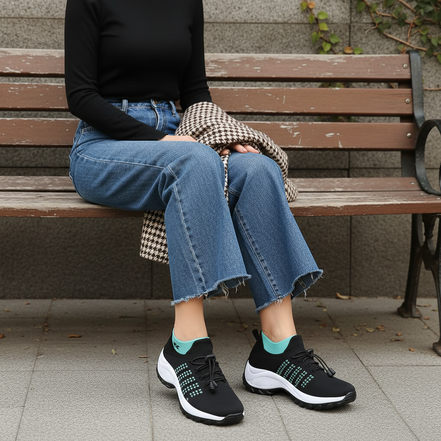 Alouette – Orthopedic Knit Fabric Shoes in Green & Black