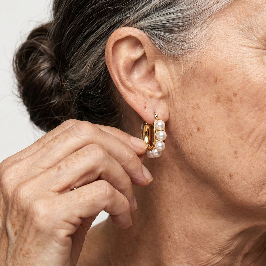 Lumiere – Pearl Cluster Hoop Earrings