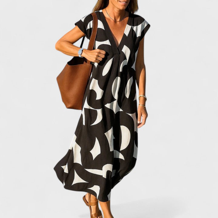 Valery | Flowing V-Neck Dress Black