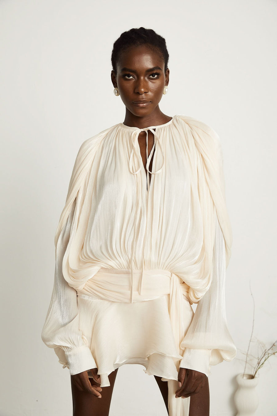 JADE | RUFFLED MINI DRESS Neutrals