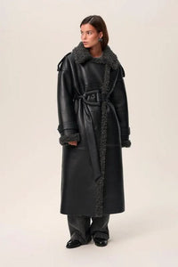 LUCIE | CROPPED COAT Black Long