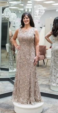 Simple Champagne Mother Of The Bride Dress With Lace APpliques Wedding