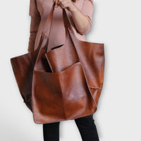 Olivia - Oversized Weekender Bag Brown