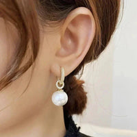 Maristella – Stunning Pearl Hoop Earrings