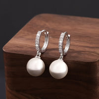Cerelia – Geometric Pearl Drop Earrings