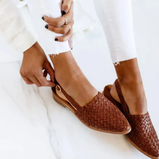 Lyn | Artisan Crafted Flat Sandals Brown