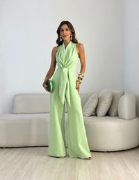 Robyn - Flowy Wide-Leg Elegant Jumpsuit with Defined Waist
