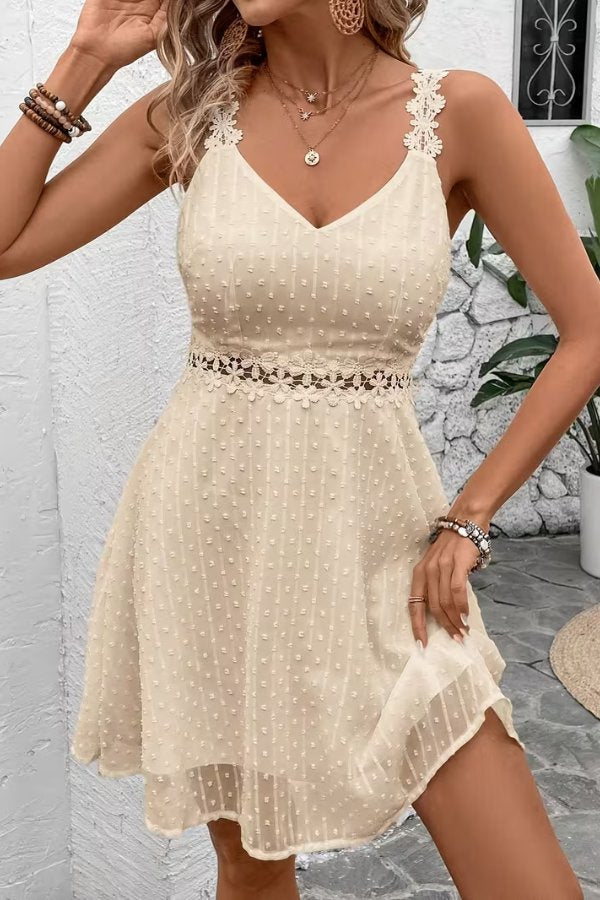 Mia | Women's Floral Lace-Waist Spaghetti Strap Mini Cocktail Dress Apricot