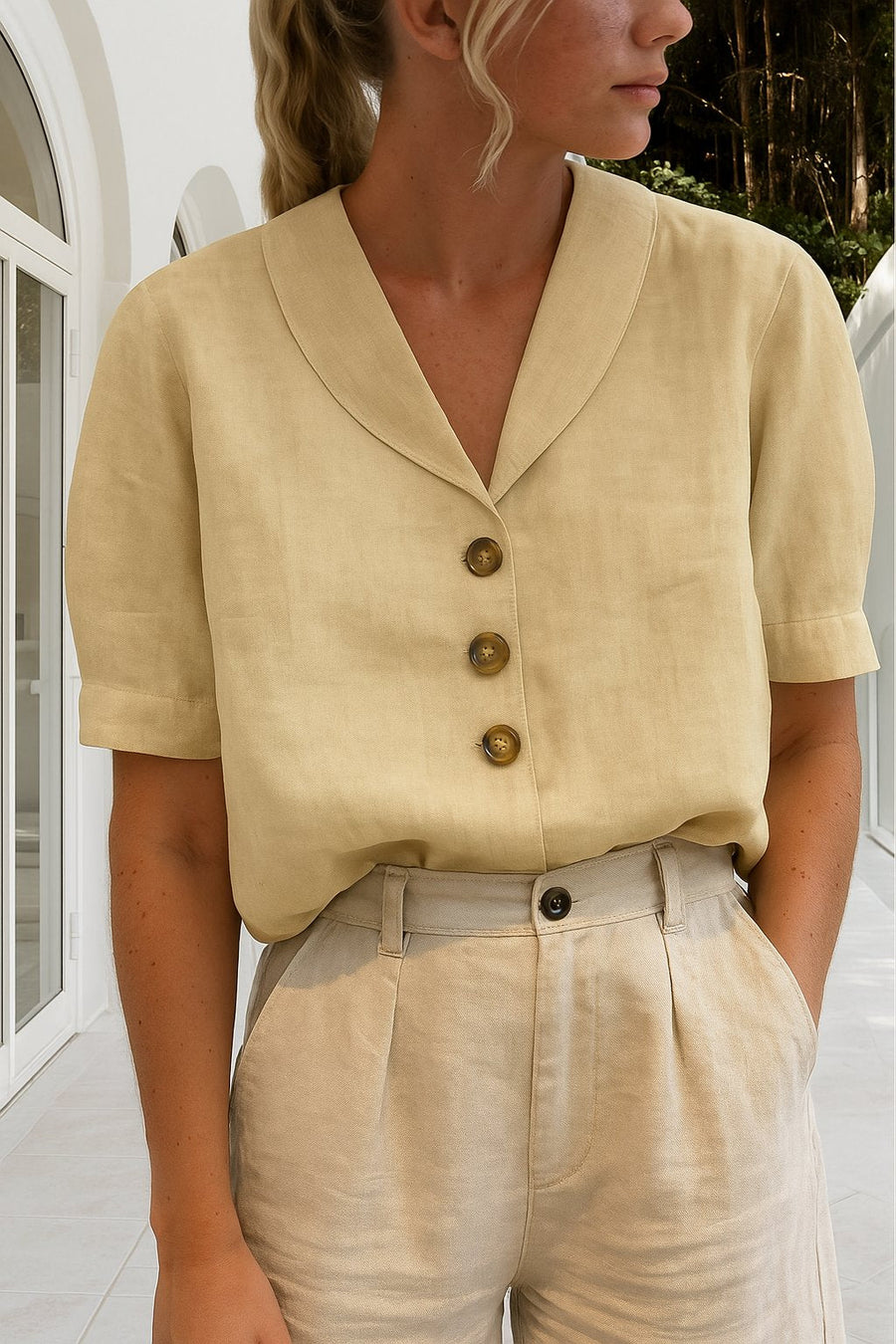 Charlotte | Women's Relaxed-Fit Button-Front Short-Sleeve Collared Beige