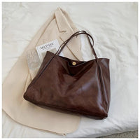 Scarlett | Women's Retro Large-Capacity PU Leather Shoulder Tote Bag Coffee